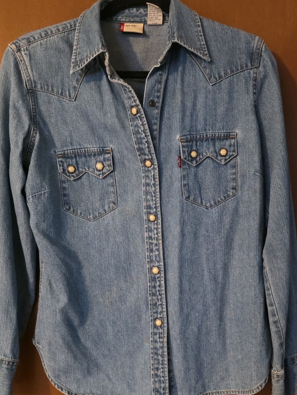 LEVIS RED TAB DENIUM SHIRT